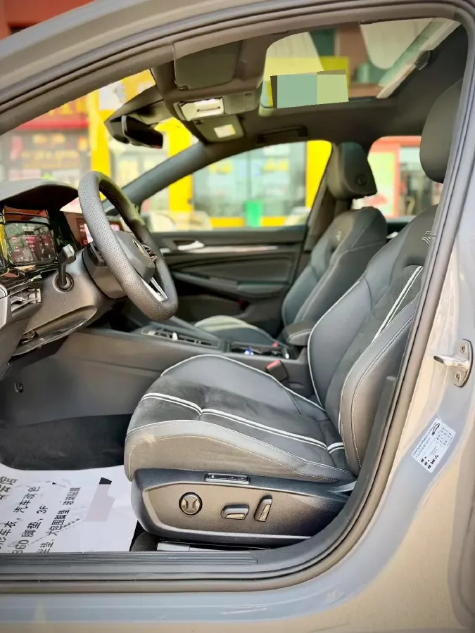 2021 Volkswagen Golf 1.4T 150HP L4 7DCT,autocango,china used car exporter,china ev exporter,chinese used car exporter,chinese used ev exporter