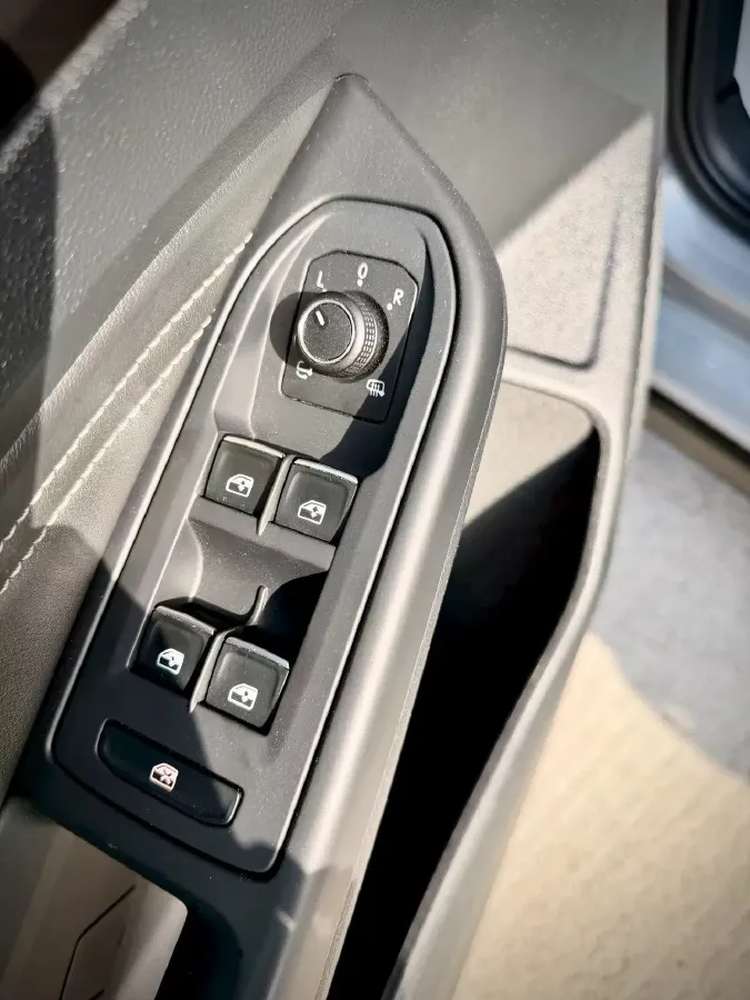 2021 Volkswagen Golf 1.4T 150HP L4 7DCT,autocango,china used car exporter,china ev exporter,chinese used car exporter,chinese used ev exporter