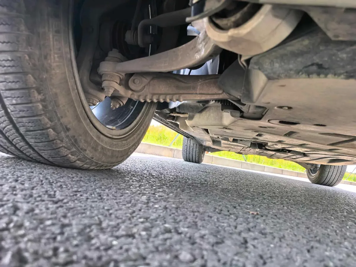 2024 Land Rover Range Rover Velar 2.0T 250HP L4 8AT,autocango,china used car exporter,china ev exporter,chinese used car exporter,chinese used ev exporter