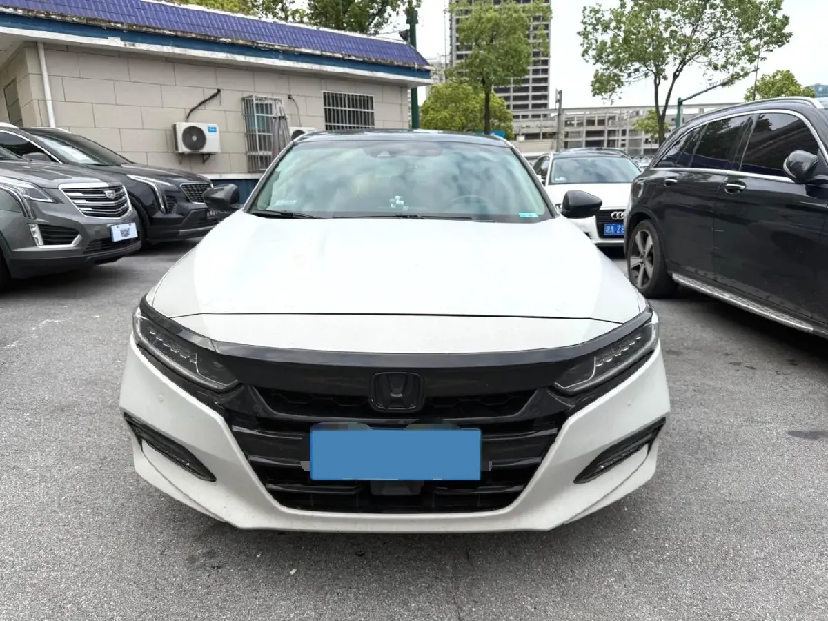 2018 Honda Accord 2.0L 146HP L4 E-CVT Hybrid,autocango,china used car exporter,china ev exporter,chinese used car exporter,chinese used ev exporter