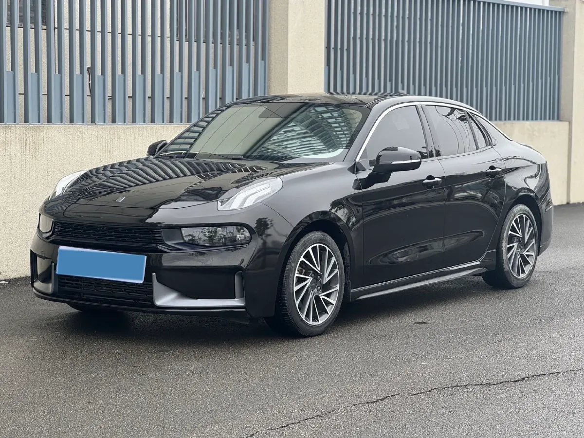 2022 LYNK&CO 03 2.0T 190HP L4 7DCT,autocango,china used car exporter,china ev exporter,chinese used car exporter,chinese used ev exporter