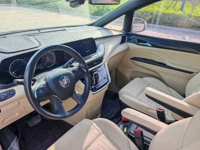 2022 Buick GL8 2.0T 237HP L4 9AT,autocango,china used car exporter,china ev exporter,chinese used car exporter,chinese used ev exporter