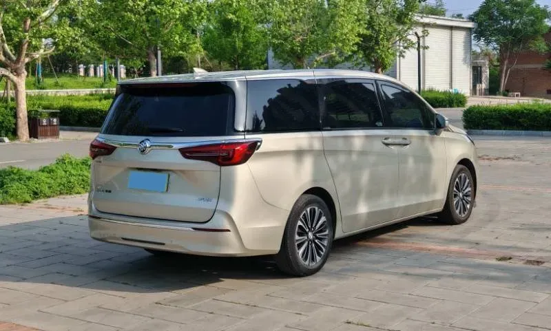 2022 Buick GL8 2.0T 237HP L4 9AT,autocango,china used car exporter,china ev exporter,chinese used car exporter,chinese used ev exporter