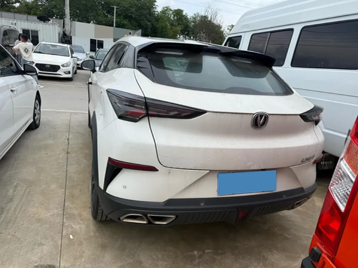 2022 ChangAn UNI-T 1.5T 188HP L4 7DCT,autocango,china used car exporter,china ev exporter,chinese used car exporter,chinese used ev exporter
