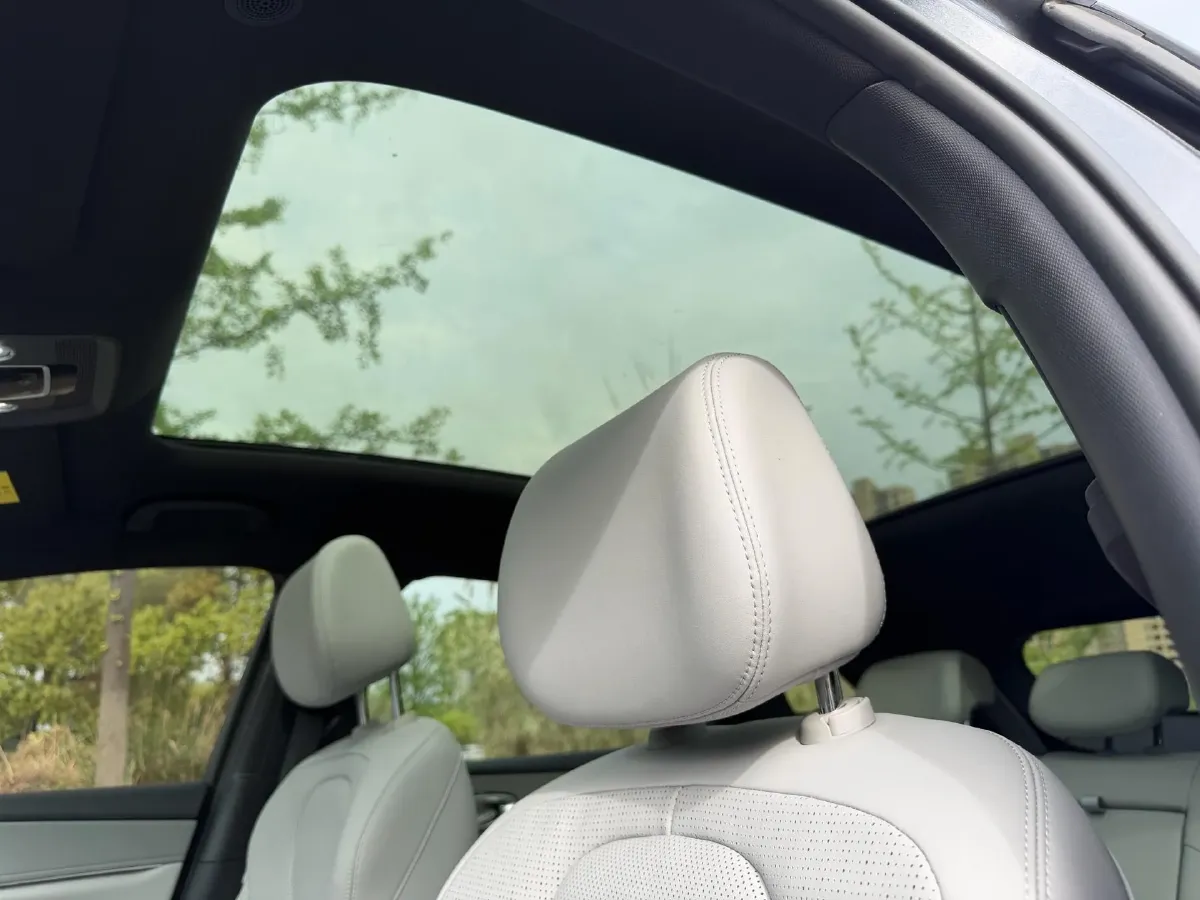 2025 LanDian E5 PLUS 1.5L 95HP L4 E-CVT PHEV,autocango,china used car exporter,china ev exporter,chinese used car exporter,chinese used ev exporter