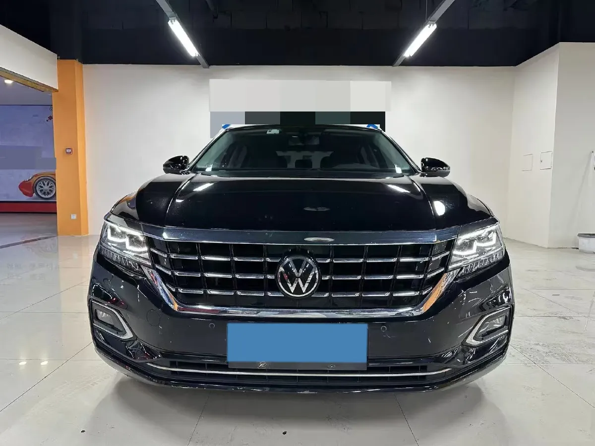2020 Volkswagen Passat 2.0T 186HP L4 7DCT,autocango,china used car exporter,china ev exporter,chinese used car exporter,chinese used ev exporter