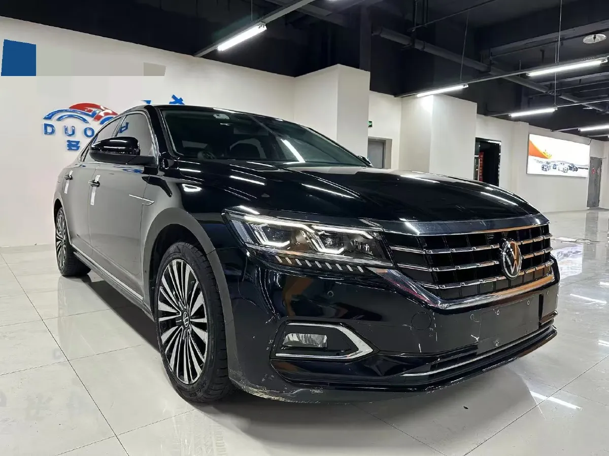 2020 Volkswagen Passat 2.0T 186HP L4 7DCT,autocango,china used car exporter,china ev exporter,chinese used car exporter,chinese used ev exporter