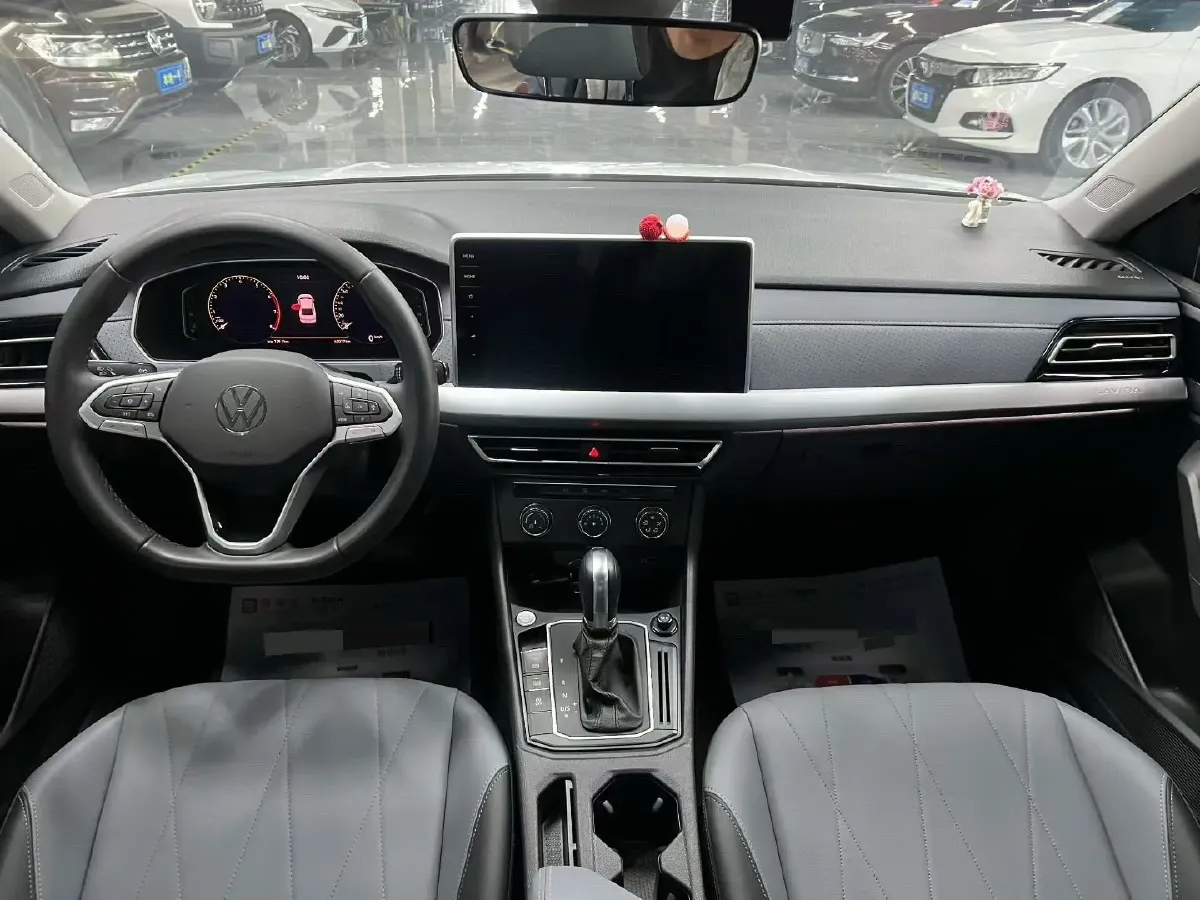 2024 Volkswagen Lavida 1.5L 110HP L4 6AT,autocango,china used car exporter,china ev exporter,chinese used car exporter,chinese used ev exporter