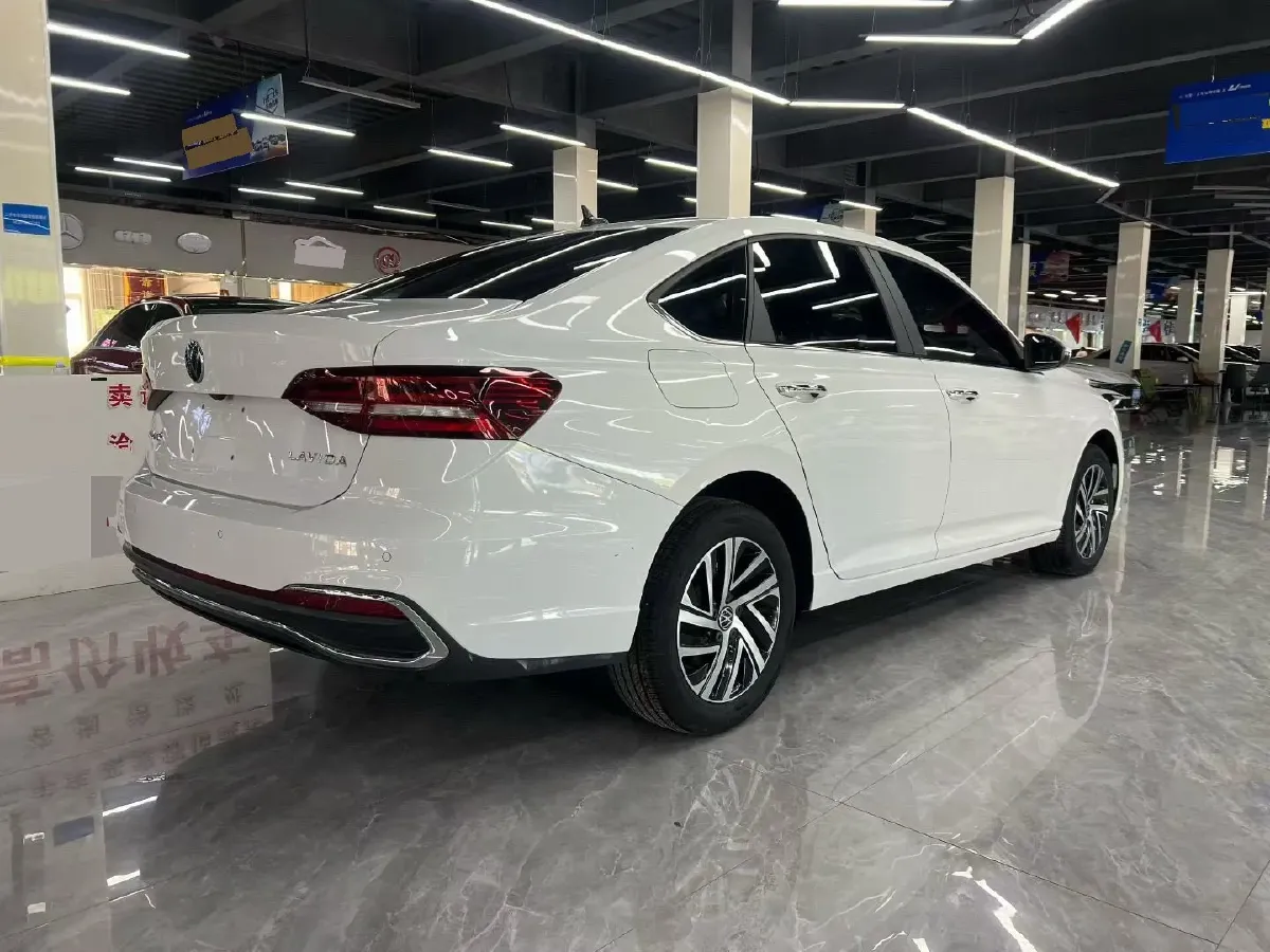 2024 Volkswagen Lavida 1.5L 110HP L4 6AT,autocango,china used car exporter,china ev exporter,chinese used car exporter,chinese used ev exporter