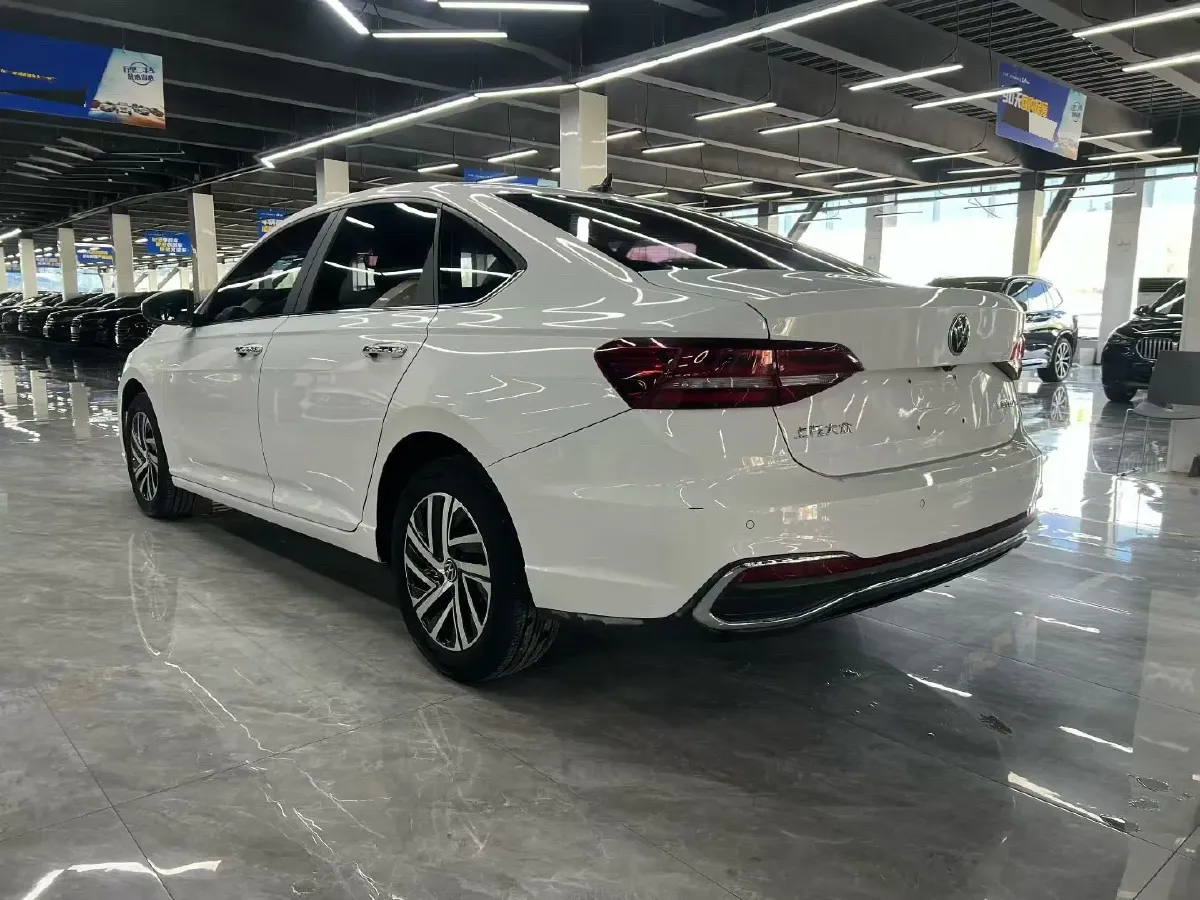 2024 Volkswagen Lavida 1.5L 110HP L4 6AT,autocango,china used car exporter,china ev exporter,chinese used car exporter,chinese used ev exporter