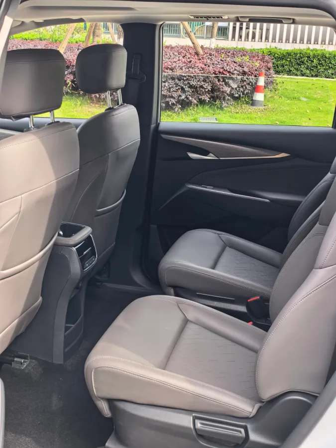 2025 MAXUS G50 PHEV 1.5L 98HP L4 1DHT PHEV 18.65KWH,autocango,china used car exporter,china ev exporter,chinese used car exporter,chinese used ev exporter