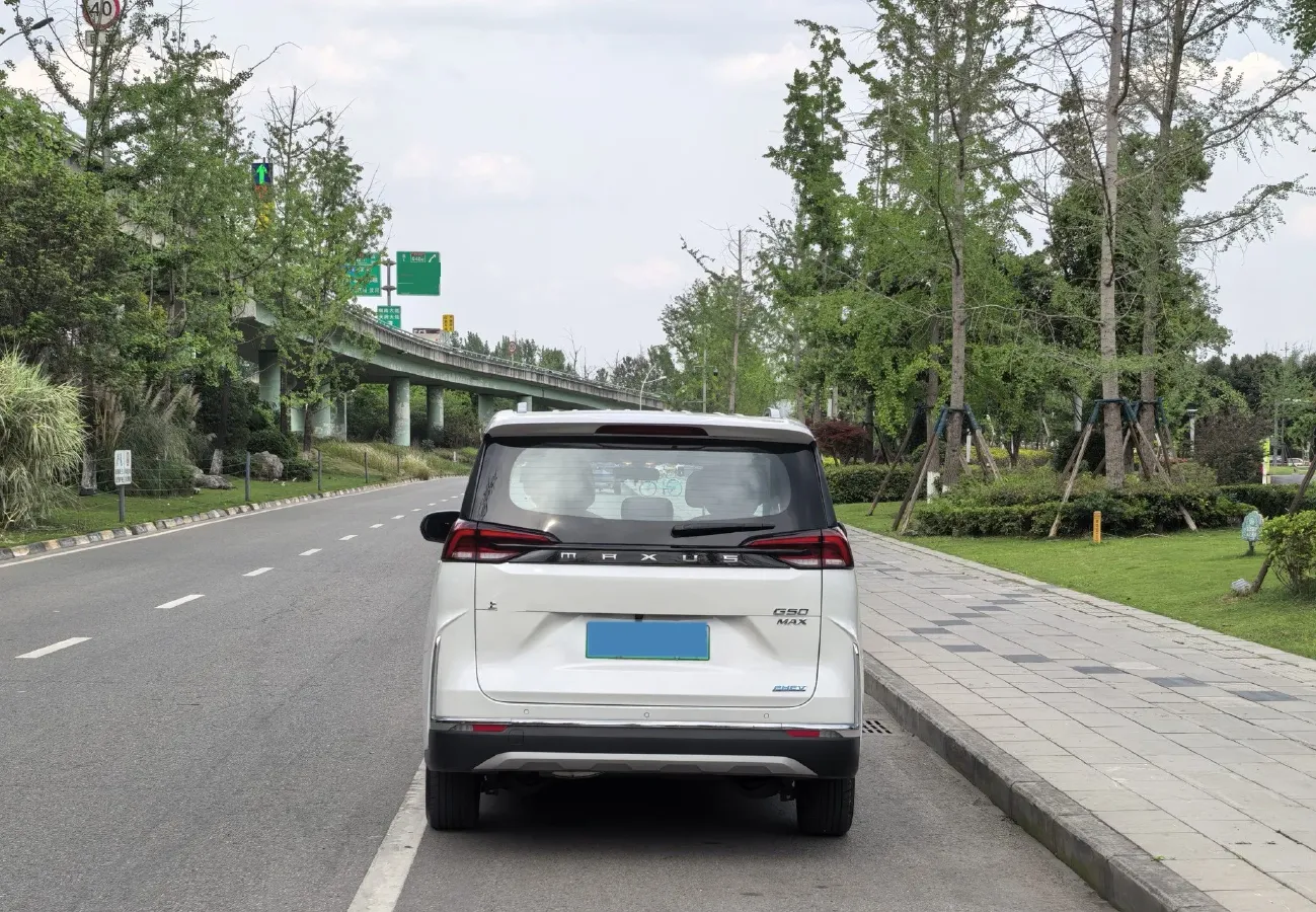 2025 MAXUS G50 PHEV 1.5L 98HP L4 1DHT PHEV 18.65KWH,autocango,china used car exporter,china ev exporter,chinese used car exporter,chinese used ev exporter