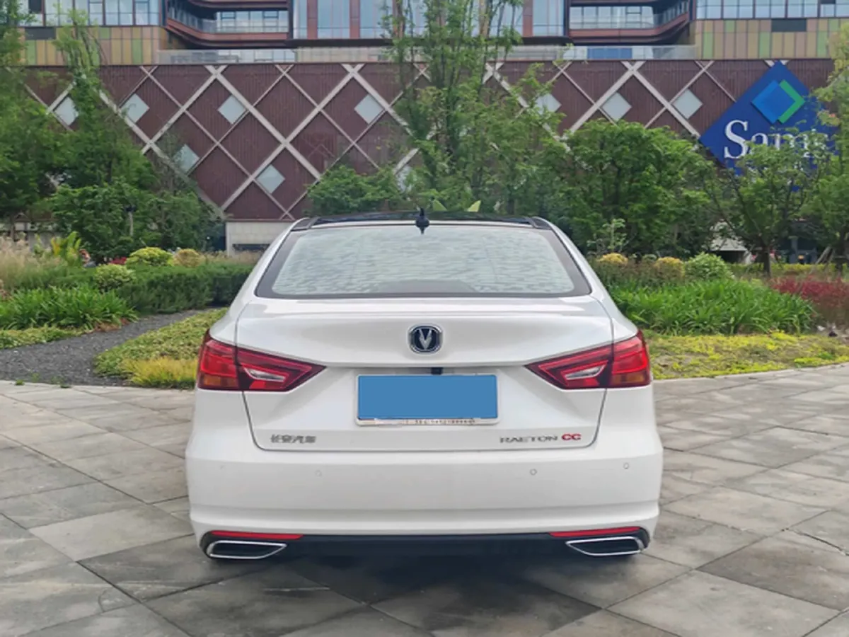2020 ChangAn Raeton CC 1.5T 156HP L4 6AT,autocango,china used car exporter,china ev exporter,chinese used car exporter,chinese used ev exporter