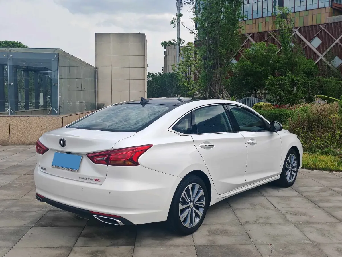 2020 ChangAn Raeton CC 1.5T 156HP L4 6AT,autocango,china used car exporter,china ev exporter,chinese used car exporter,chinese used ev exporter