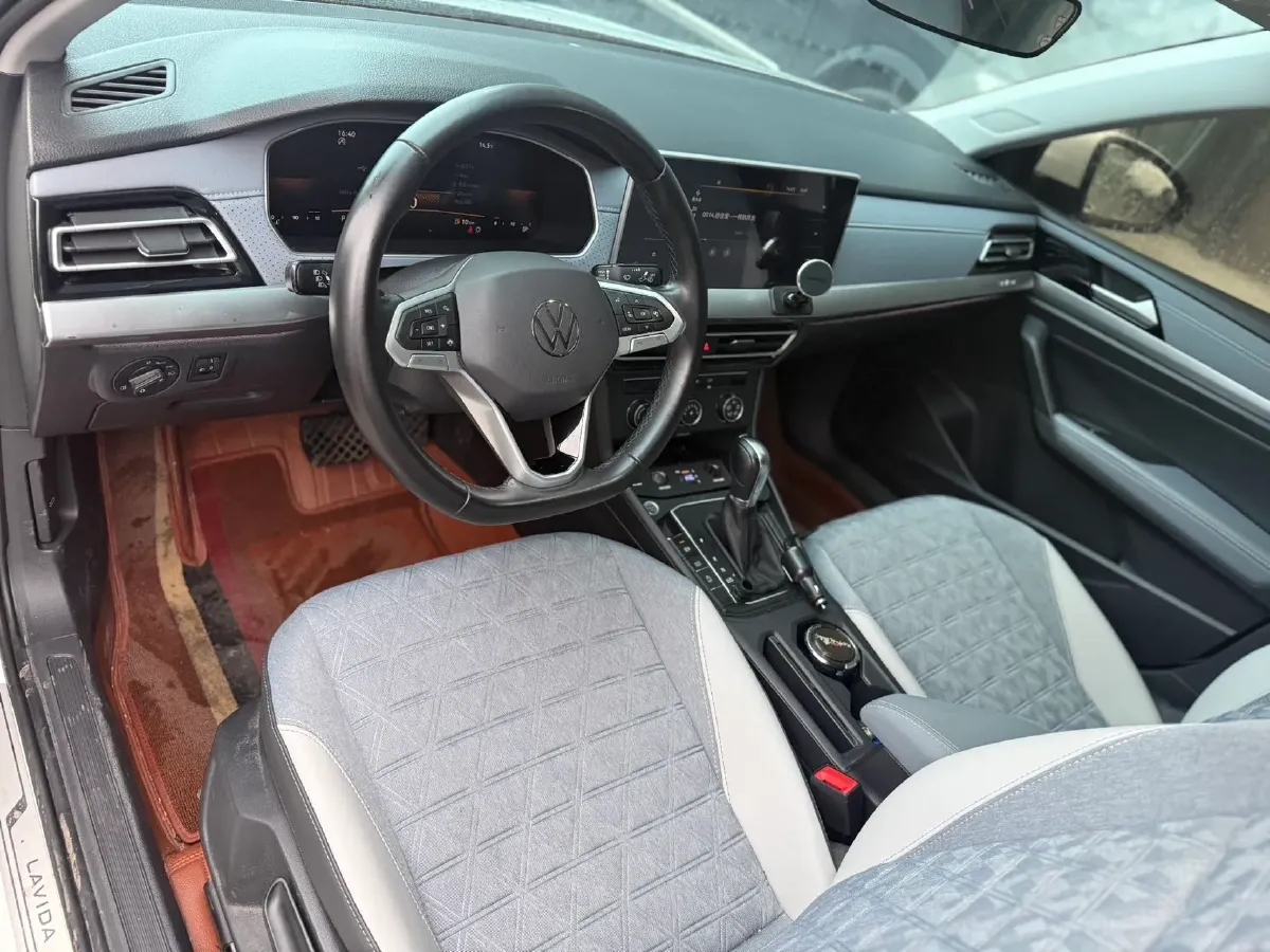 2023 Volkswagen Lavida 1.5L 113HP L4 6AT,autocango,china used car exporter,china ev exporter,chinese used car exporter,chinese used ev exporter