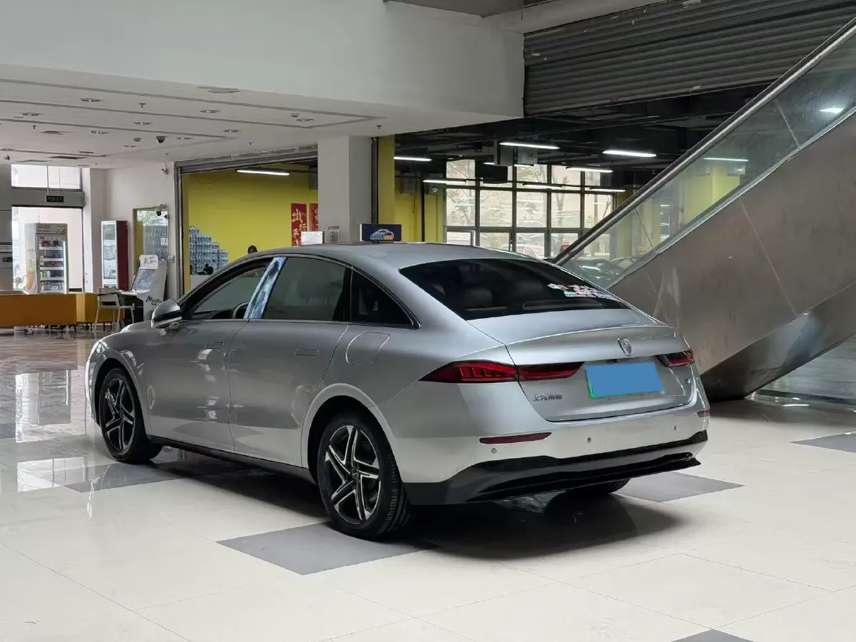 2023 Roewe D7 BEV 59.2KWH,autocango,china used car exporter,china ev exporter,chinese used car exporter,chinese used ev exporter