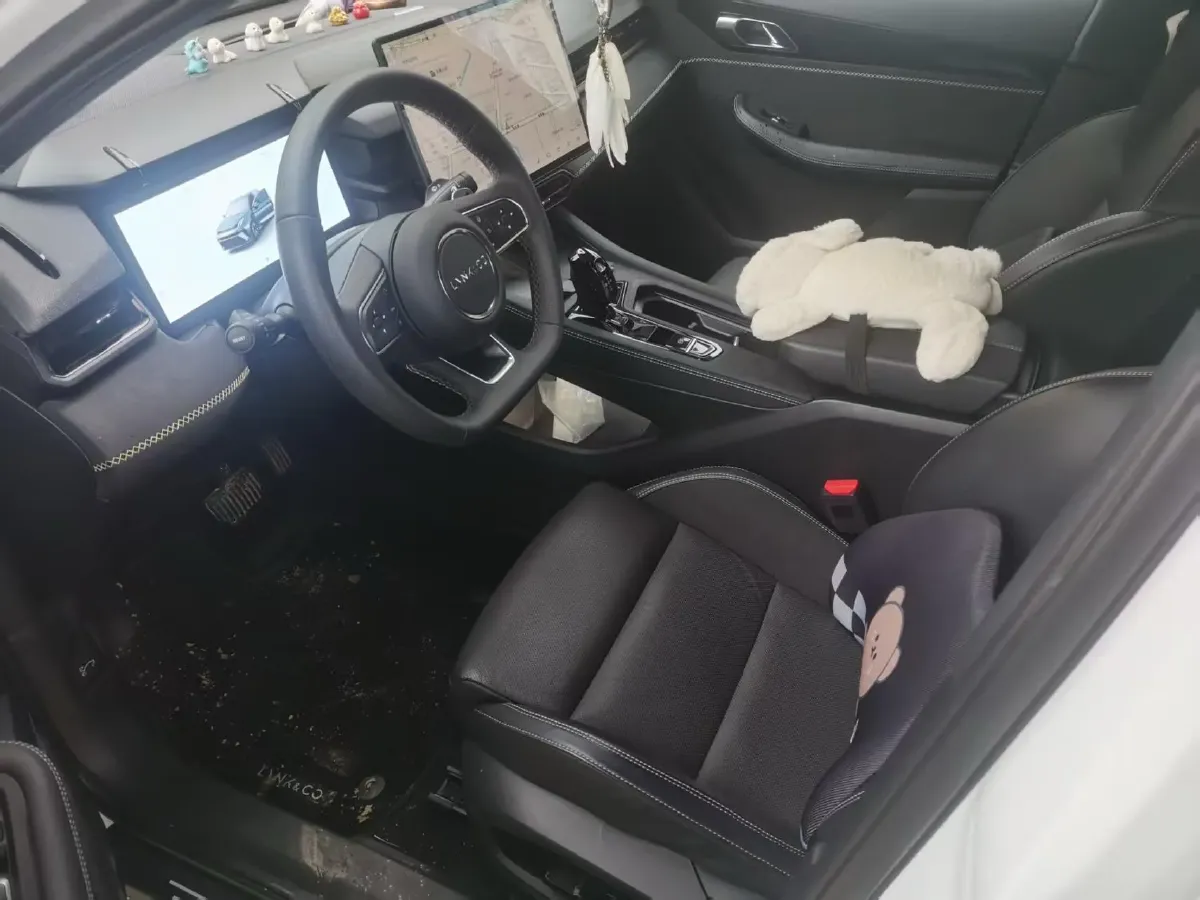 2025 LYNK&CO 03 1.5T 181HP L4 7DCT,autocango,china used car exporter,china ev exporter,chinese used car exporter,chinese used ev exporter