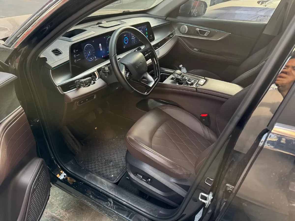 2022 Chery Tiggo 8 PRO 2.0T 254HP L4 7DCT,autocango,china used car exporter,china ev exporter,chinese used car exporter,chinese used ev exporter