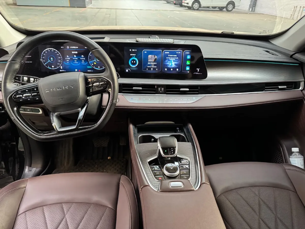 2022 Chery Tiggo 8 PRO 2.0T 254HP L4 7DCT,autocango,china used car exporter,china ev exporter,chinese used car exporter,chinese used ev exporter