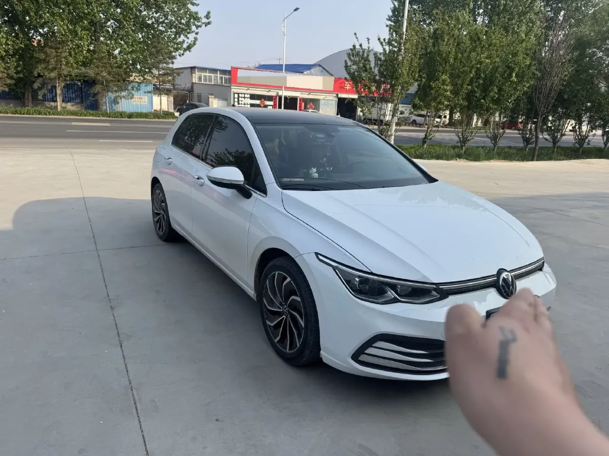 2023 Volkswagen Golf 1.2T 116HP L4 7DCT,autocango,china used car exporter,china ev exporter,chinese used car exporter,chinese used ev exporter