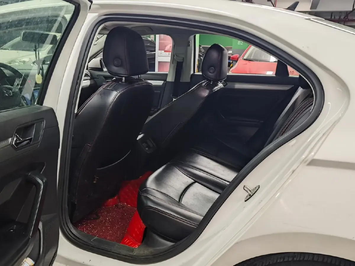 2017 Volkswagen Lamando 1.4T 131HP L4 7DCT,autocango,china used car exporter,china ev exporter,chinese used car exporter,chinese used ev exporter