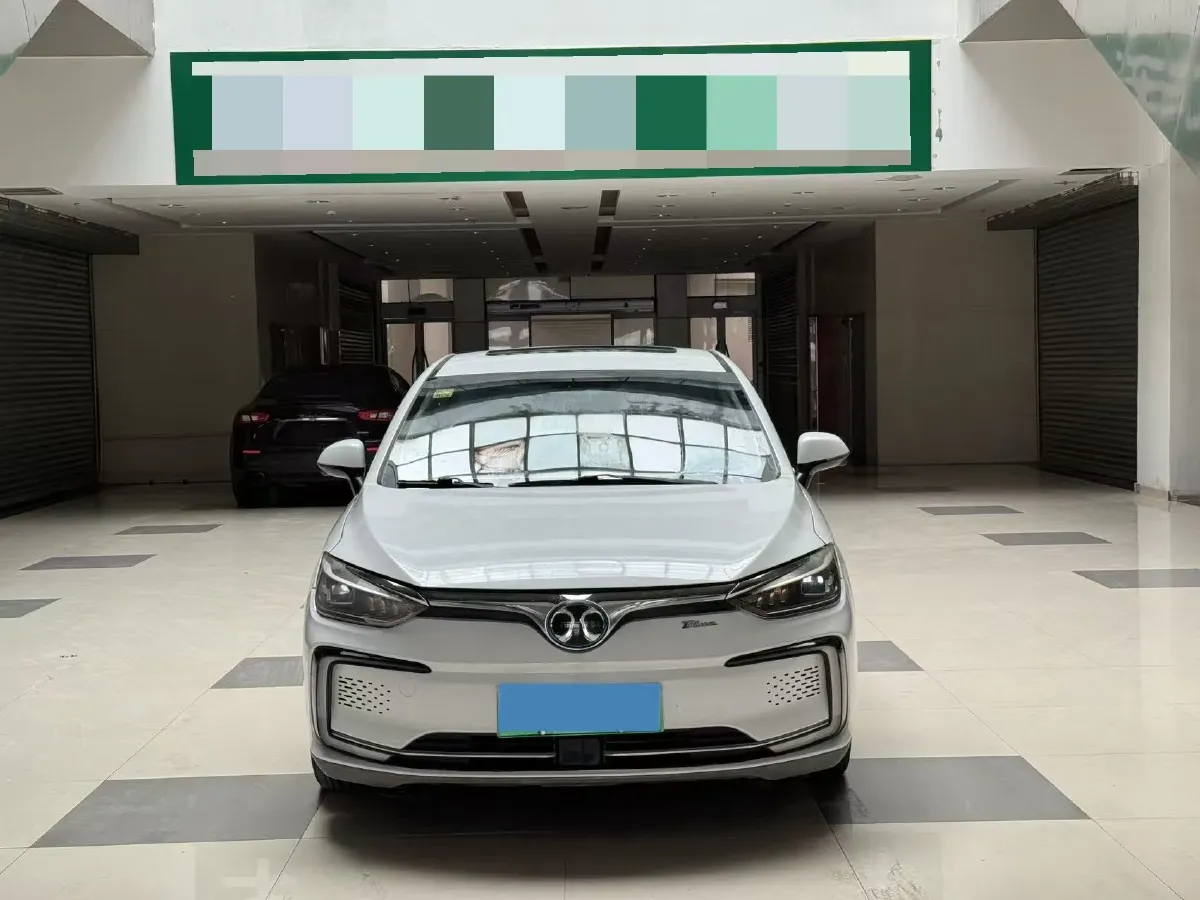 2018 BeiJing Auto EU5 BEV 53.66KWH,autocango,china used car exporter,china ev exporter,chinese used car exporter,chinese used ev exporter