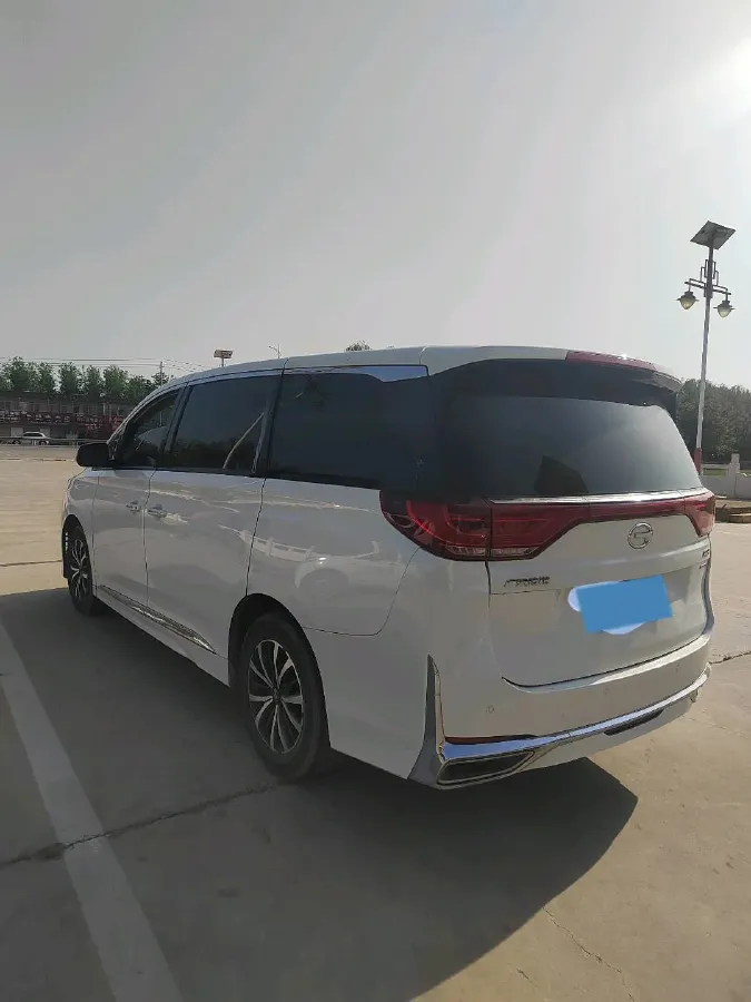 2021 GAC Trumpchi M8 2.0T 252HP L4 8AT,autocango,china used car exporter,china ev exporter,chinese used car exporter,chinese used ev exporter