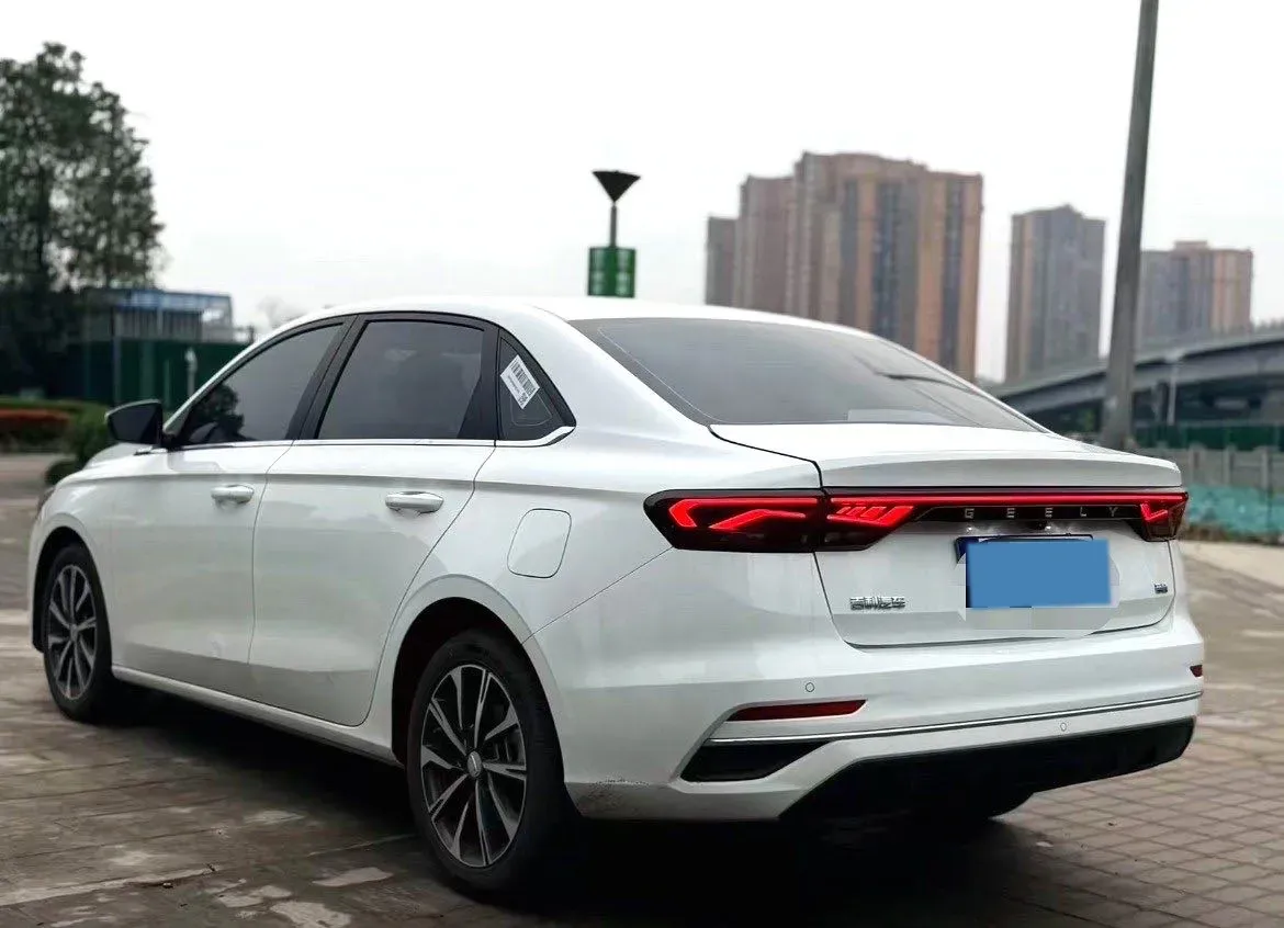 2025 Geely Emgrand 1.5L 127HP L4 CVT,autocango,china used car exporter,china ev exporter,chinese used car exporter,chinese used ev exporter