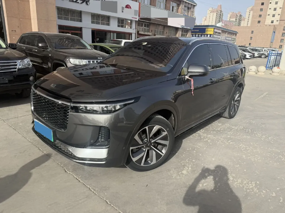 2021 Li ONE Range Extended 131HP REEV 40.5KWH,autocango,china used car exporter,china ev exporter,chinese used car exporter,chinese used ev exporter