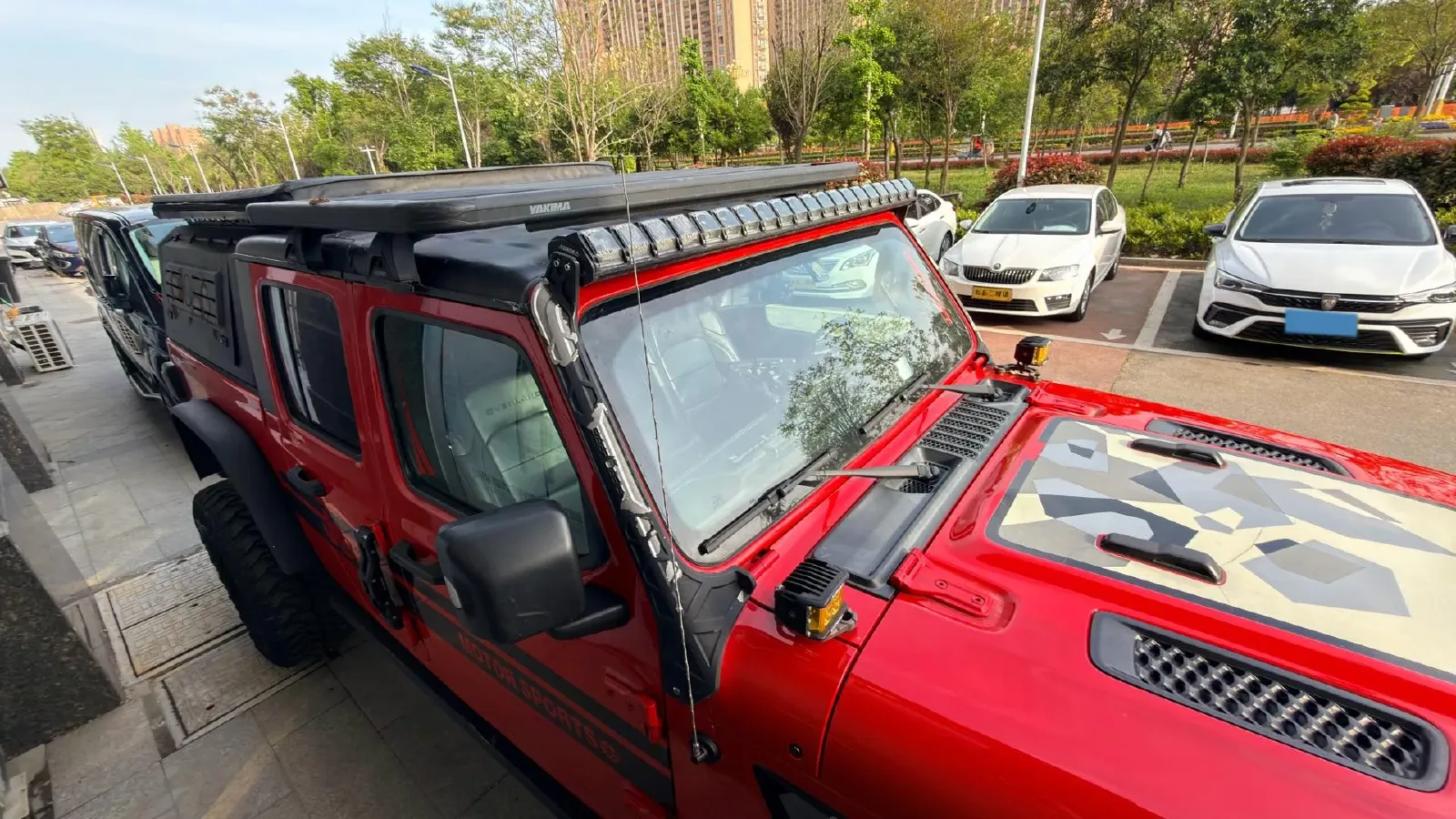 2022 Jeep Gladiator 3.6L 284HP V6 8AT,autocango,china used car exporter,china ev exporter,chinese used car exporter,chinese used ev exporter