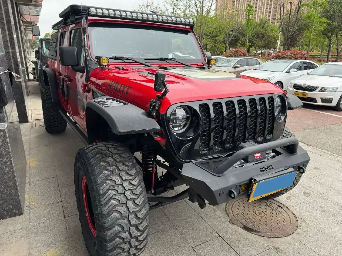 2022 Jeep Gladiator 3.6L 284HP V6 8AT,autocango,china used car exporter,china ev exporter,chinese used car exporter,chinese used ev exporter