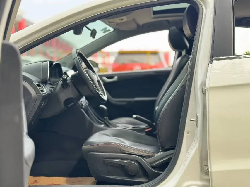 2018 Chery Arrizo 5 1.5L 116HP L4 CVT,autocango,china used car exporter,china ev exporter,chinese used car exporter,chinese used ev exporter