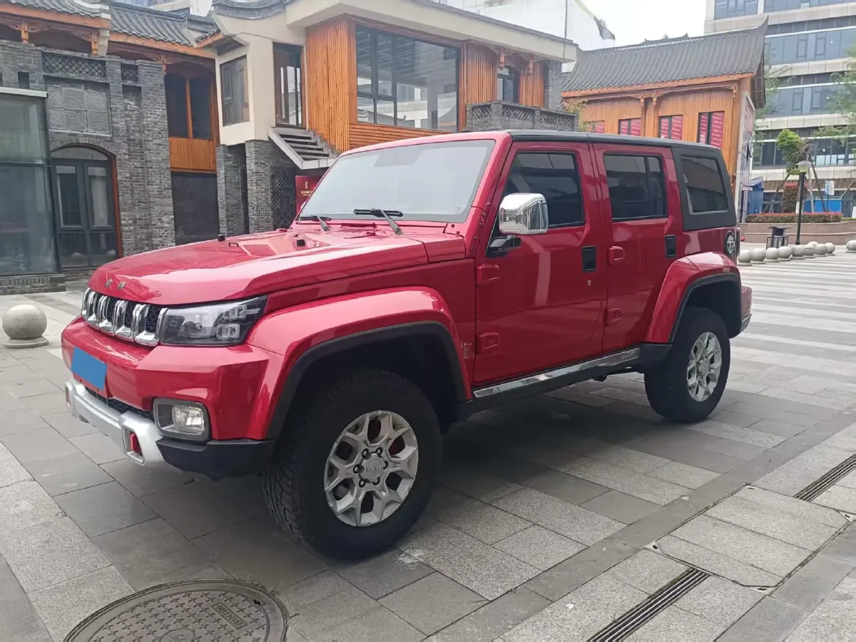 2019 Beijing BJ40 2.3T 211HP L4 5MT,autocango,china used car exporter,china ev exporter,chinese used car exporter,chinese used ev exporter