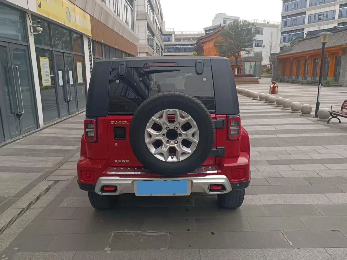 2019 Beijing BJ40 2.3T 211HP L4 5MT,autocango,china used car exporter,china ev exporter,chinese used car exporter,chinese used ev exporter