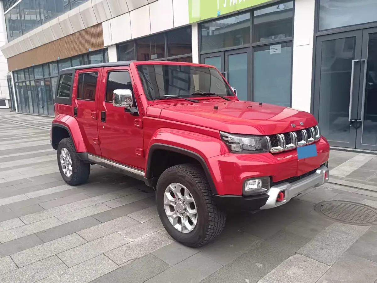 2019 Beijing BJ40 2.3T 211HP L4 5MT,autocango,china used car exporter,china ev exporter,chinese used car exporter,chinese used ev exporter