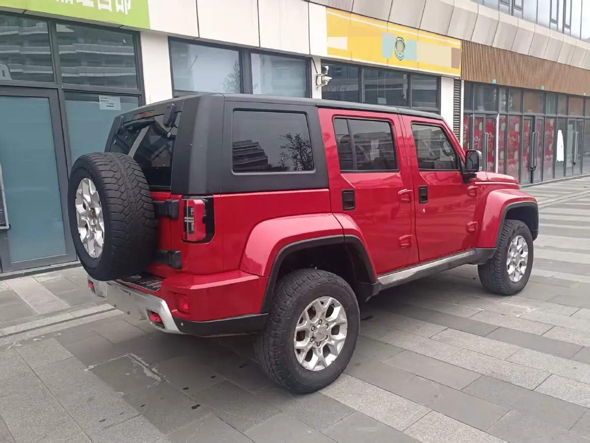 2019 Beijing BJ40 2.3T 211HP L4 5MT,autocango,china used car exporter,china ev exporter,chinese used car exporter,chinese used ev exporter