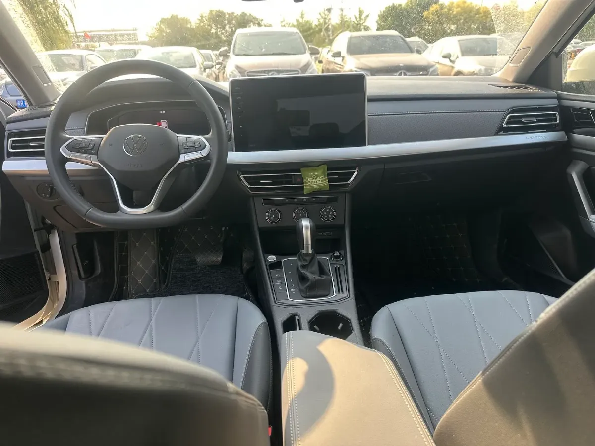 2024 Volkswagen Lavida 1.5L 110HP L4 6AT,autocango,china used car exporter,china ev exporter,chinese used car exporter,chinese used ev exporter