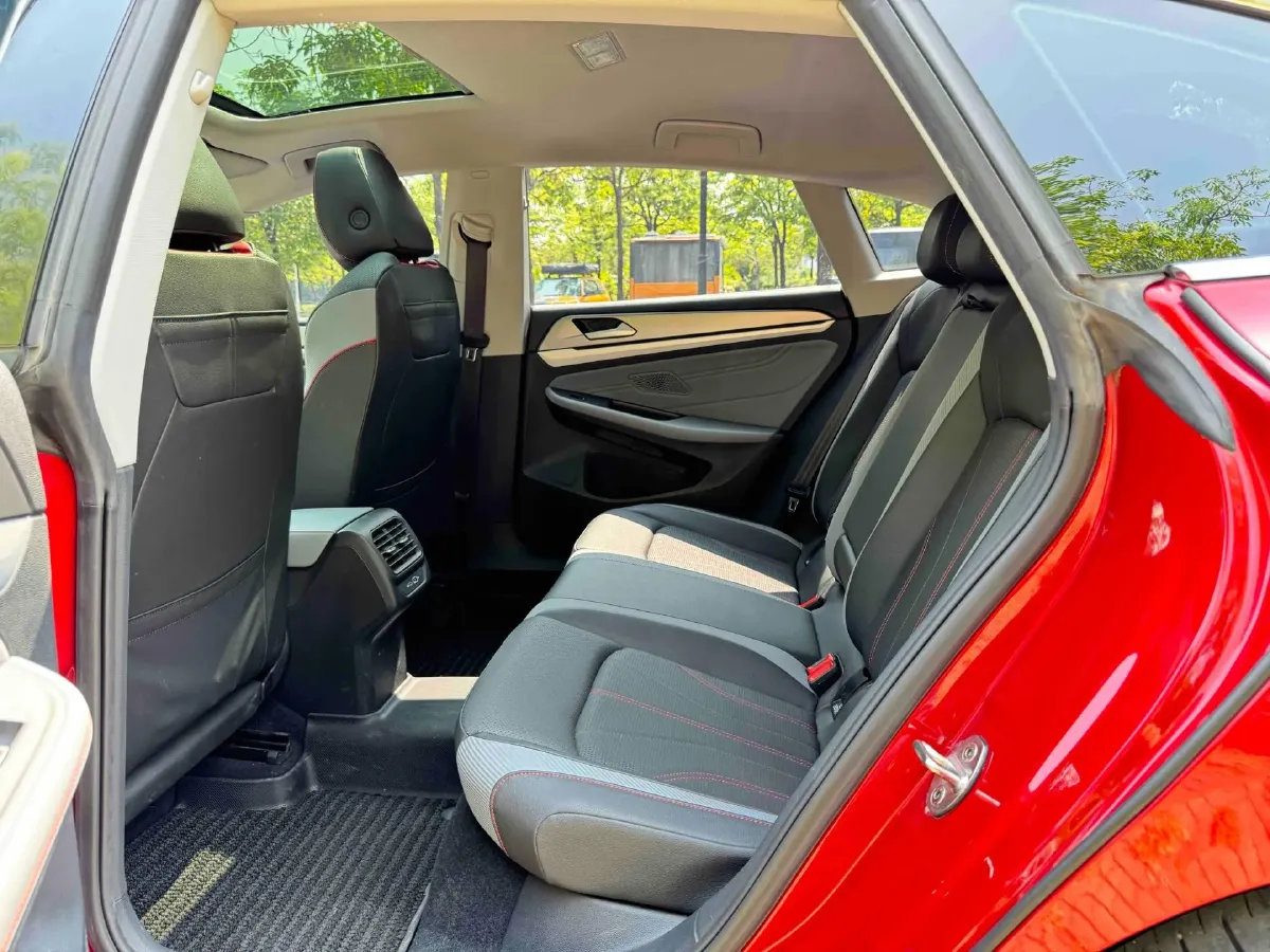 2023 Volkswagen Lamando 1.4T 150HP L4 7DCT,autocango,china used car exporter,china ev exporter,chinese used car exporter,chinese used ev exporter