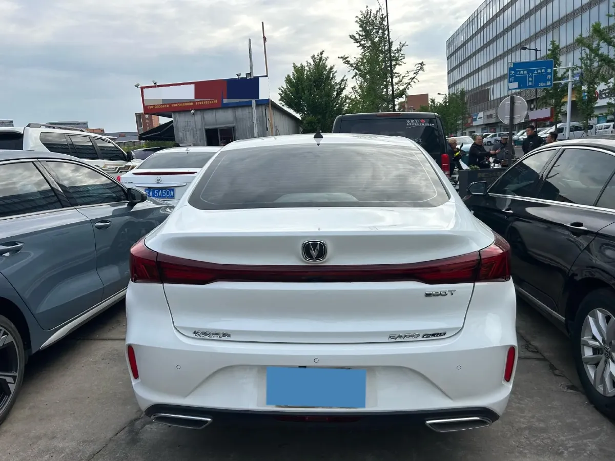 2022 ChangAn Eado 1.4T 160HP L4 7DCT,autocango,china used car exporter,china ev exporter,chinese used car exporter,chinese used ev exporter