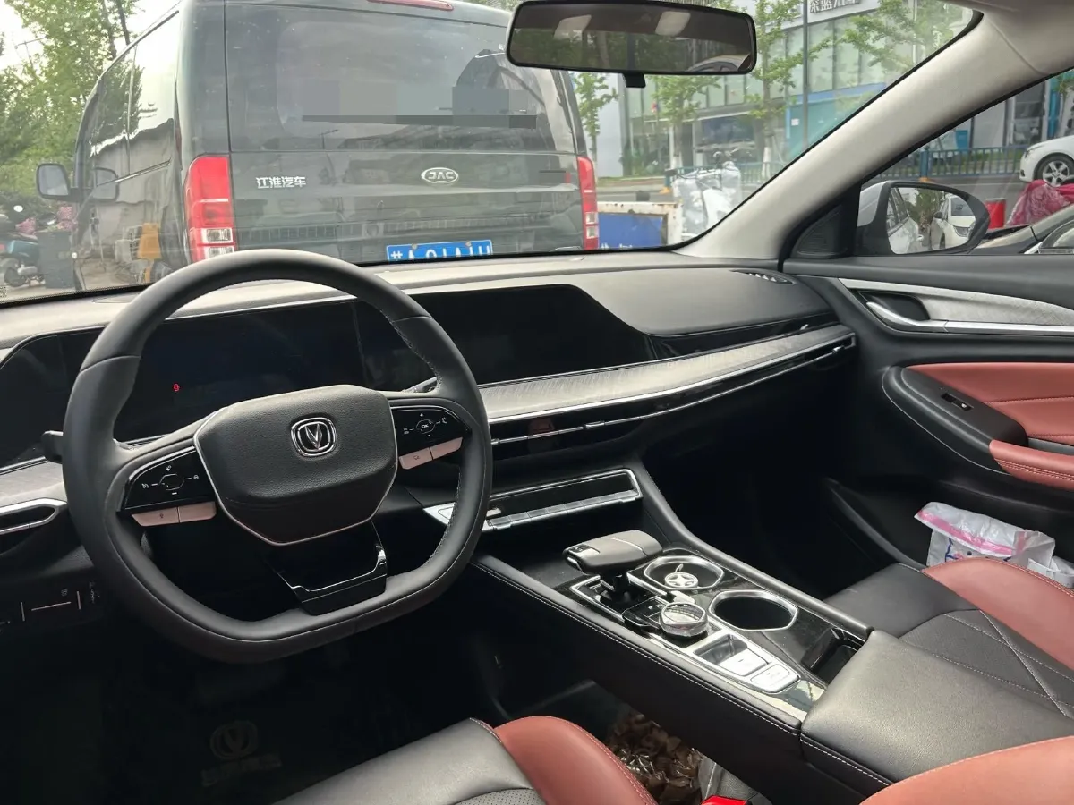 2022 ChangAn Eado 1.4T 160HP L4 7DCT,autocango,china used car exporter,china ev exporter,chinese used car exporter,chinese used ev exporter