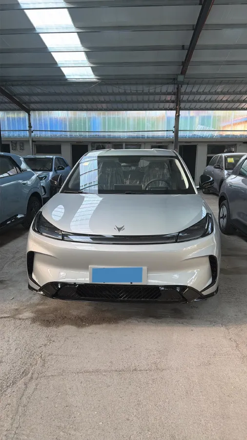 2025 WuLing HongGuang New Energy REEV 99HP REEV,autocango,china used car exporter,china ev exporter,chinese used car exporter,chinese used ev exporter