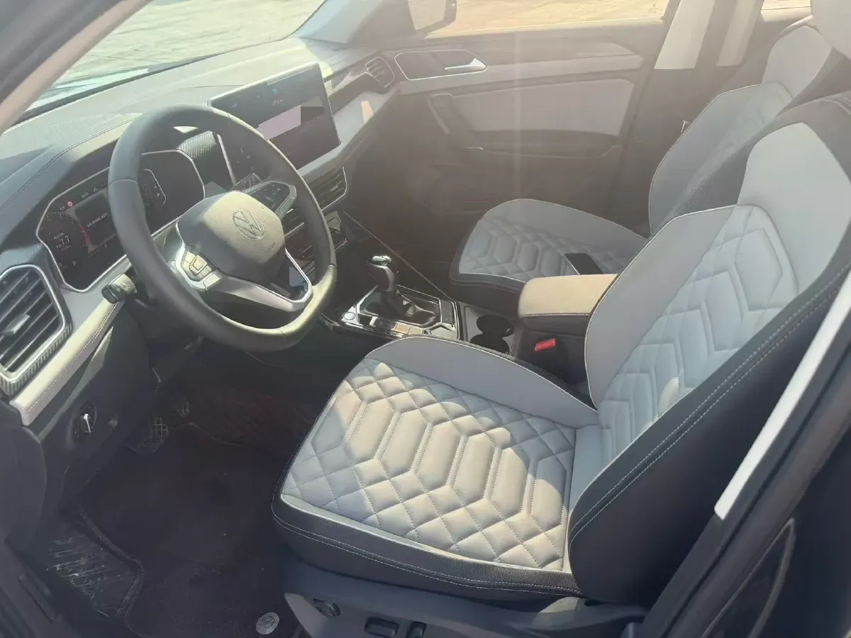 2024 Volkswagen Tayron 1.5T 160HP L4 7DCT,autocango,china used car exporter,china ev exporter,chinese used car exporter,chinese used ev exporter