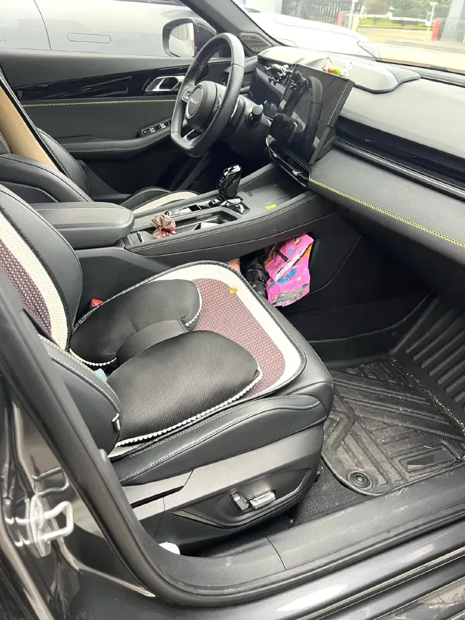 2022 LYNK&CO 03 1.5T 180HP L3 7DCT,autocango,china used car exporter,china ev exporter,chinese used car exporter,chinese used ev exporter