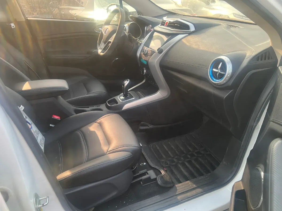 2019 BYD Yuan BEV 40.62KWH,autocango,china used car exporter,china ev exporter,chinese used car exporter,chinese used ev exporter