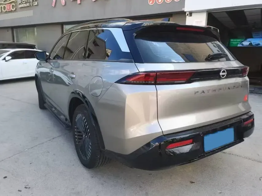 2024 Nissan Pathfinder 2.0T 252HP L4 9AT,autocango,china used car exporter,china ev exporter,chinese used car exporter,chinese used ev exporter