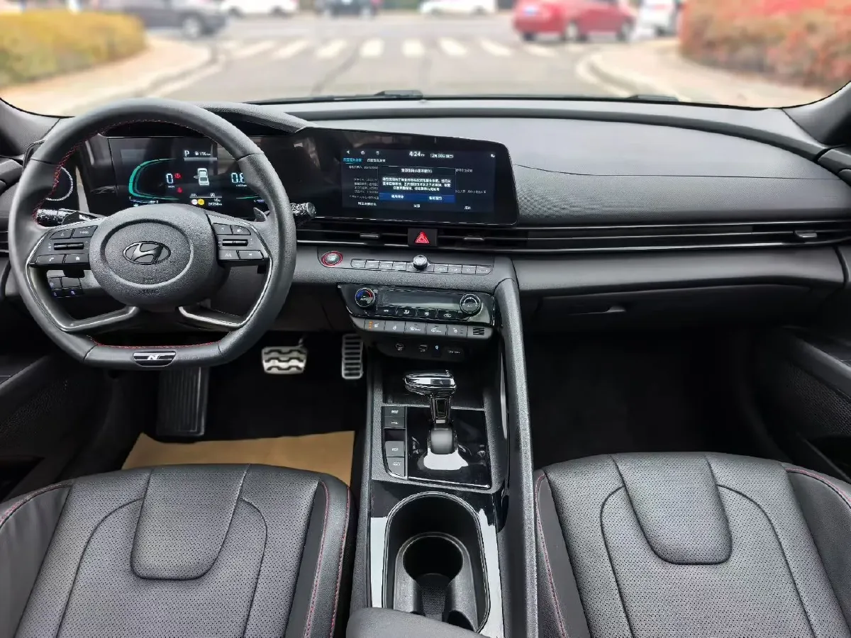 2023 Hyundai Elantra 1.4T 140HP L4 7DCT,autocango,china used car exporter,china ev exporter,chinese used car exporter,chinese used ev exporter