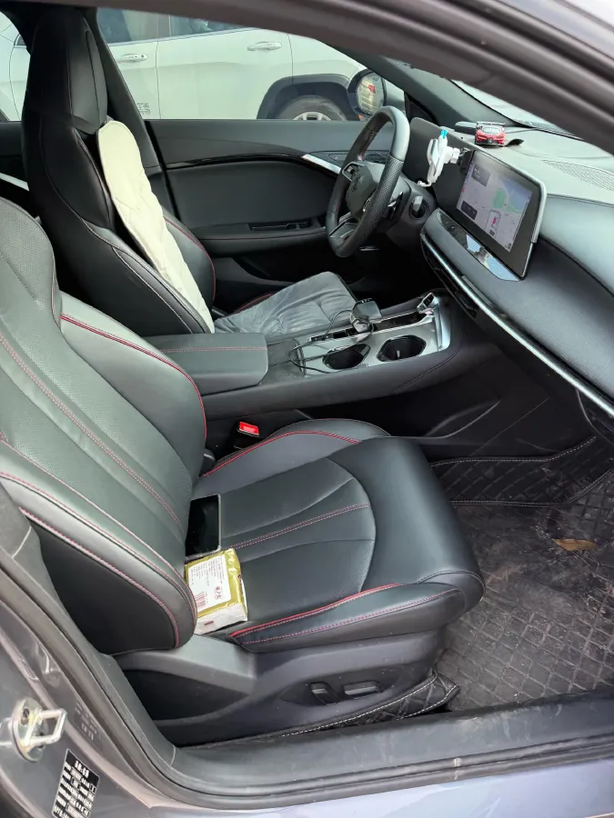 2023 MG 7 1.5T 188HP L4 7DCT,autocango,china used car exporter,china ev exporter,chinese used car exporter,chinese used ev exporter