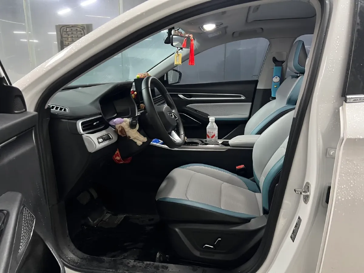 2023 Geely Emgrand 1.5L 127HP L4 CVT,autocango,china used car exporter,china ev exporter,chinese used car exporter,chinese used ev exporter