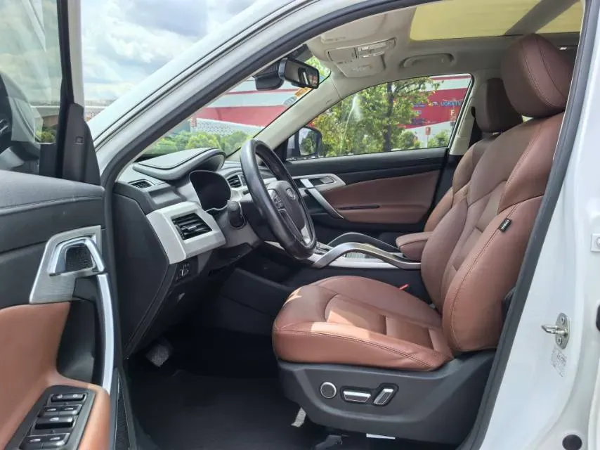 2018 Geely Azkarra 1.8T 184HP L4 6AT,autocango,china used car exporter,china ev exporter,chinese used car exporter,chinese used ev exporter