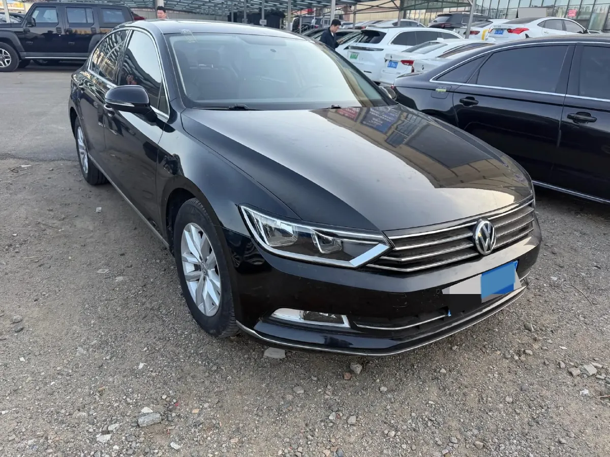 2018 Volkswagen Magotan 1.4T 150HP L4 7DCT,autocango,china used car exporter,china ev exporter,chinese used car exporter,chinese used ev exporter